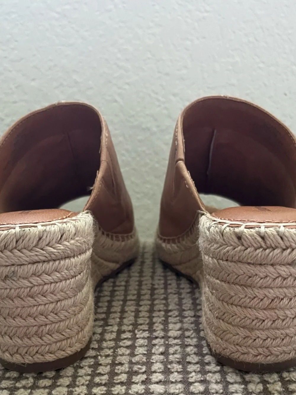 Lucky Brand  leather slide wedge Women's 8